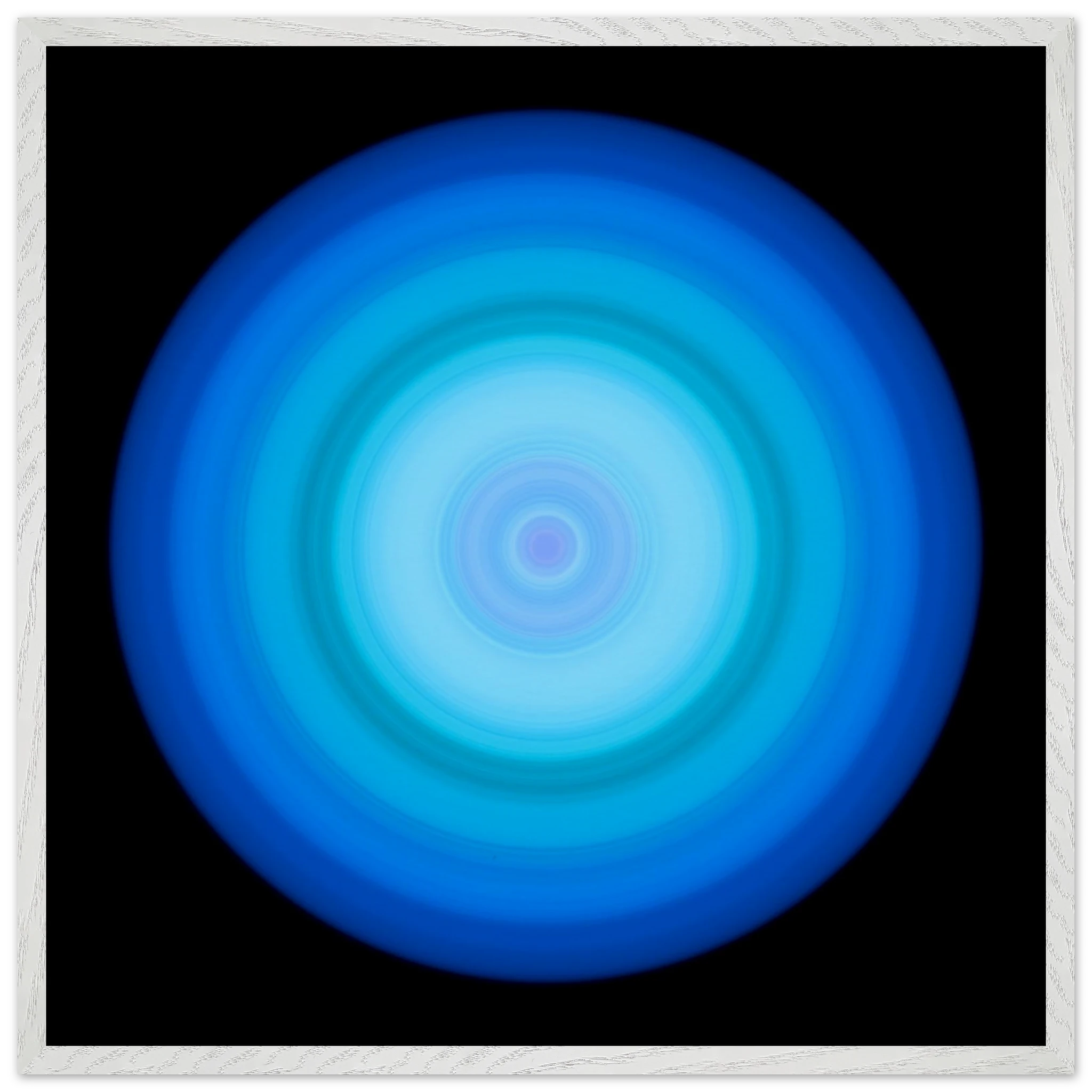 A circular radial pattern with a pale lavender center surrounded by concentric rings that transition from cyan to deep blue at the edges.